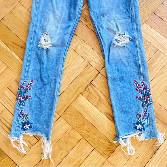 Tularosa Hailey Straight Leg Floral Print Jeans in Tala - Picture 9 of 15